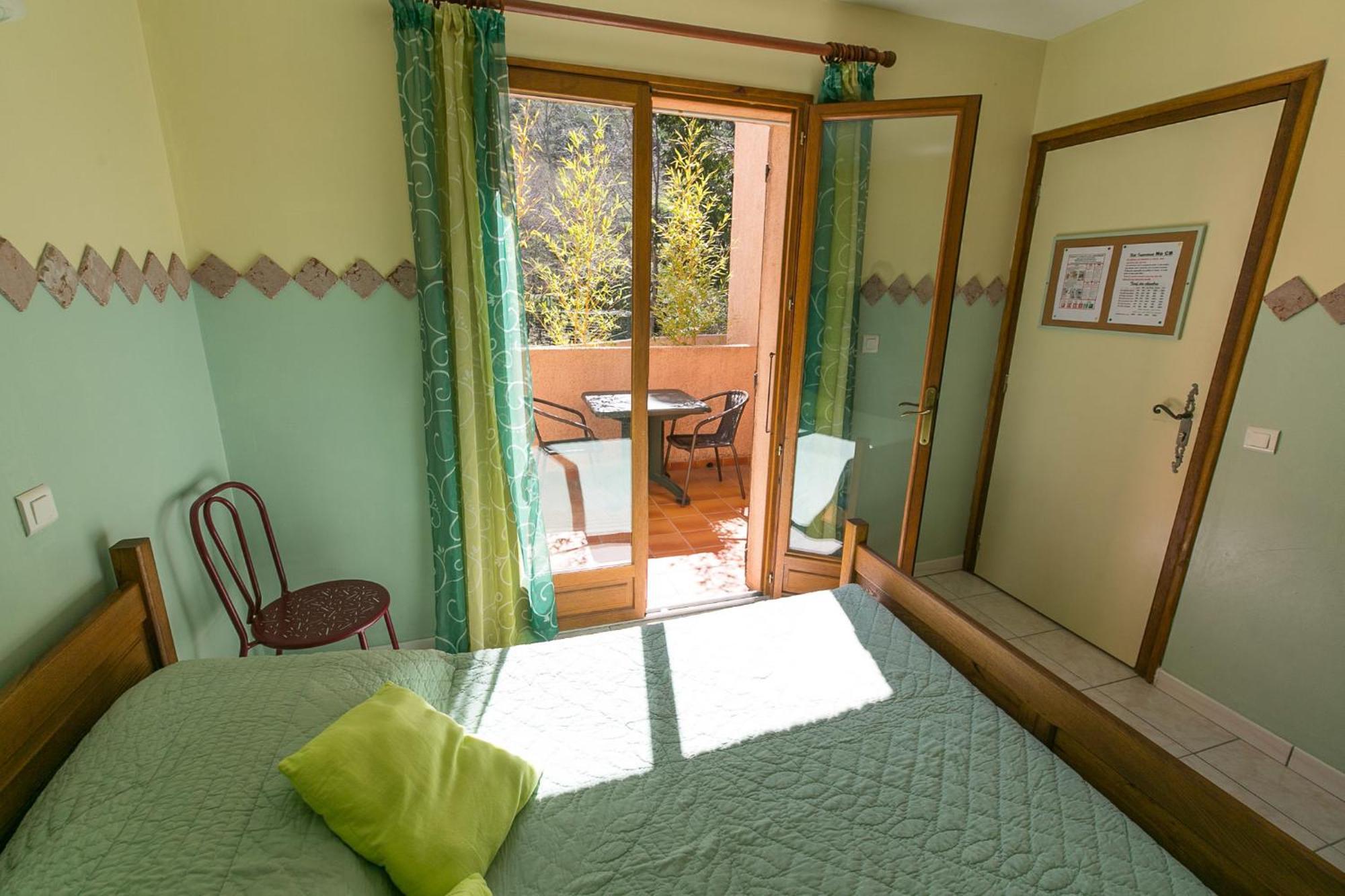 Hotel Relais De Saleccia Casta Camera foto